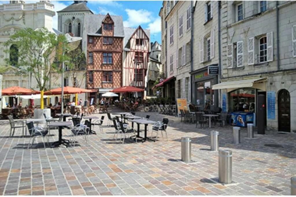 appart centre ville bords de loire Saumur Extérieur photo